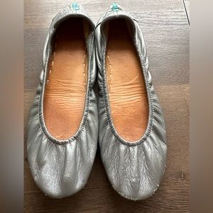 Metallic Pewter Tieks